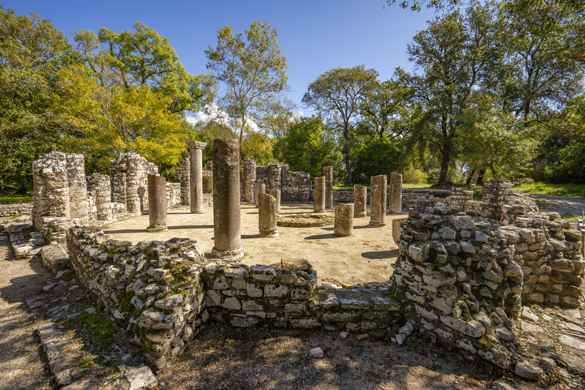 mosaic-ancient-baptistery-dated-from-6th-century-butrint-albania-1